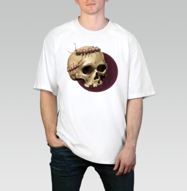 Сколопендра ползущая по черепу мрачная иллюстрация, Футболка / Мужчинам / Оверсайз / Белая / C принтом