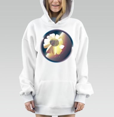 Нежный белый цветок раскрывающийся в мягком свете сцены, Hoodie Mjhigh Dig, оверсайз, утепленная