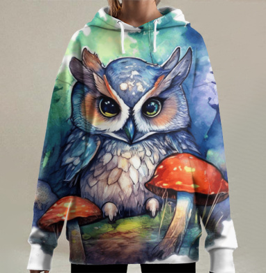 Мудрая лесная сова с яркими красными мухоморами ночью, Hoodie Long Oversize 3D