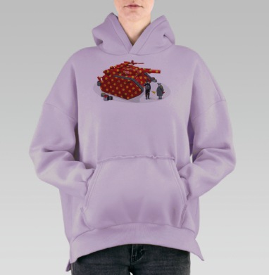 Ироничный танк с яркой раскраской и солдаты рядом танка, Hoodie Oversize Fiolet, утепленная