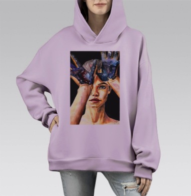Девушка с космосом на руках в ночном небесном пространстве, Hoodie Mono Fiolet, оверсайз, утепленная